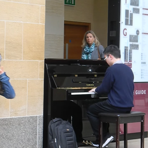 打雷打狙免费高清视频
